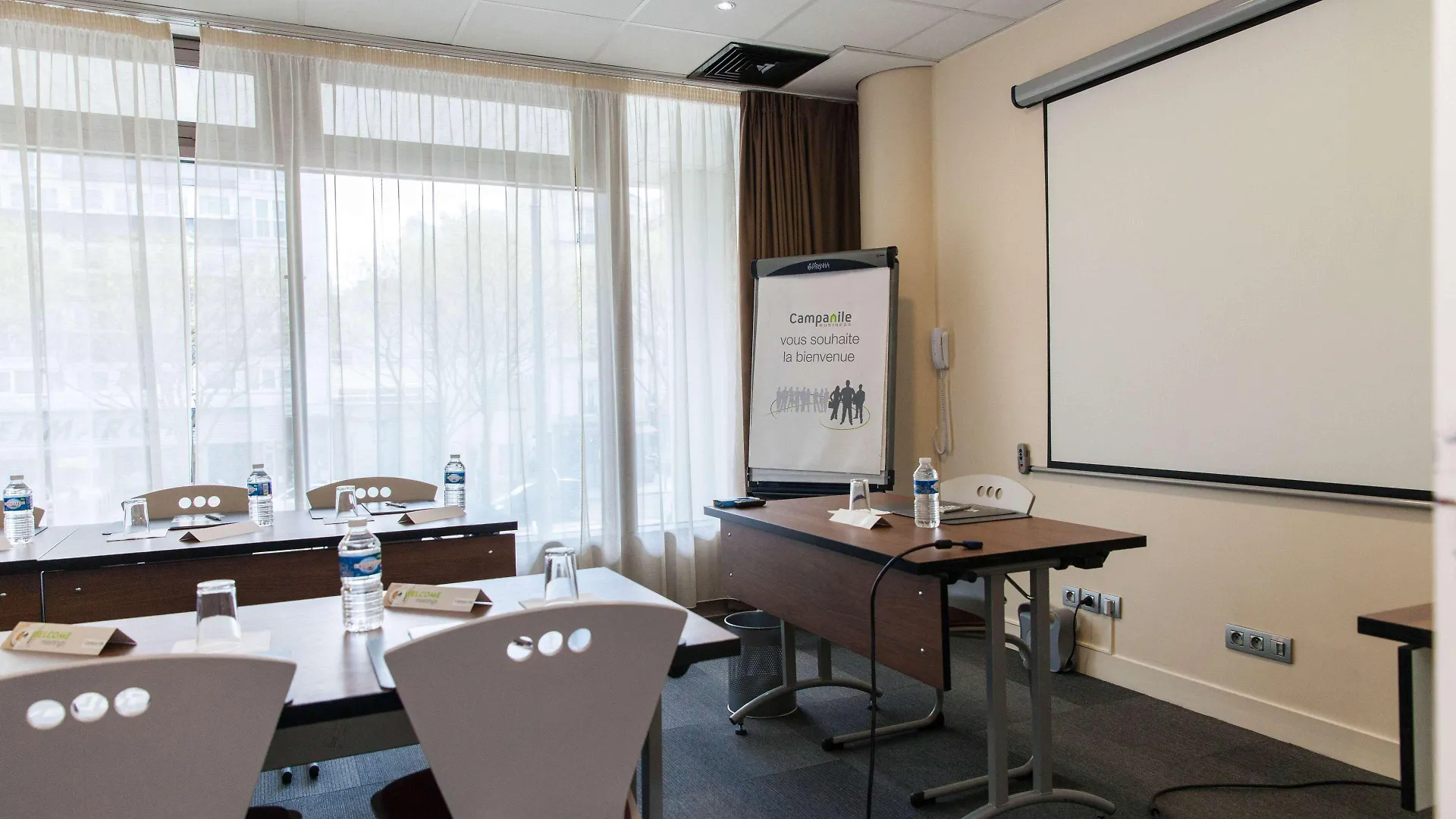Campanile Prime 19 - La Hotel