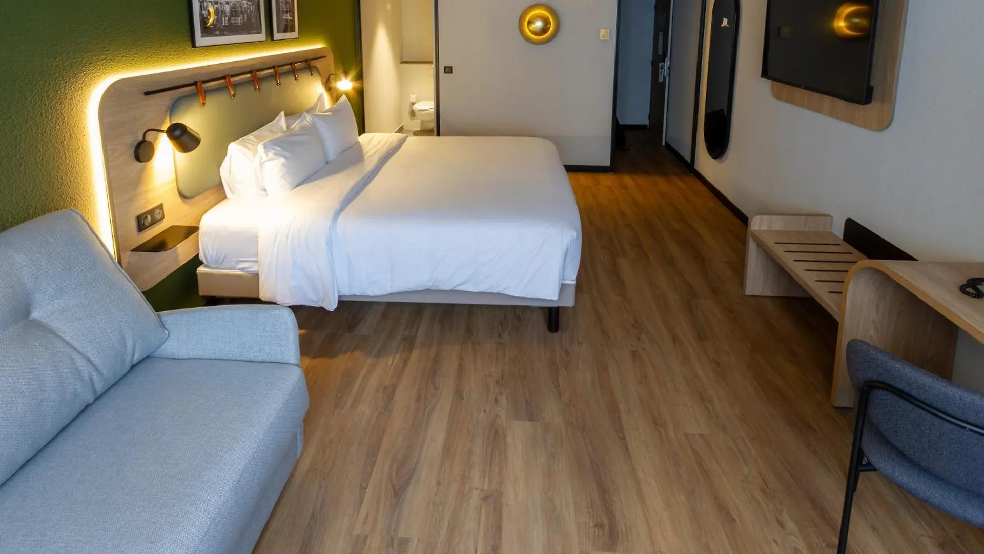 Campanile Prime 19 - La Hotel Paryż