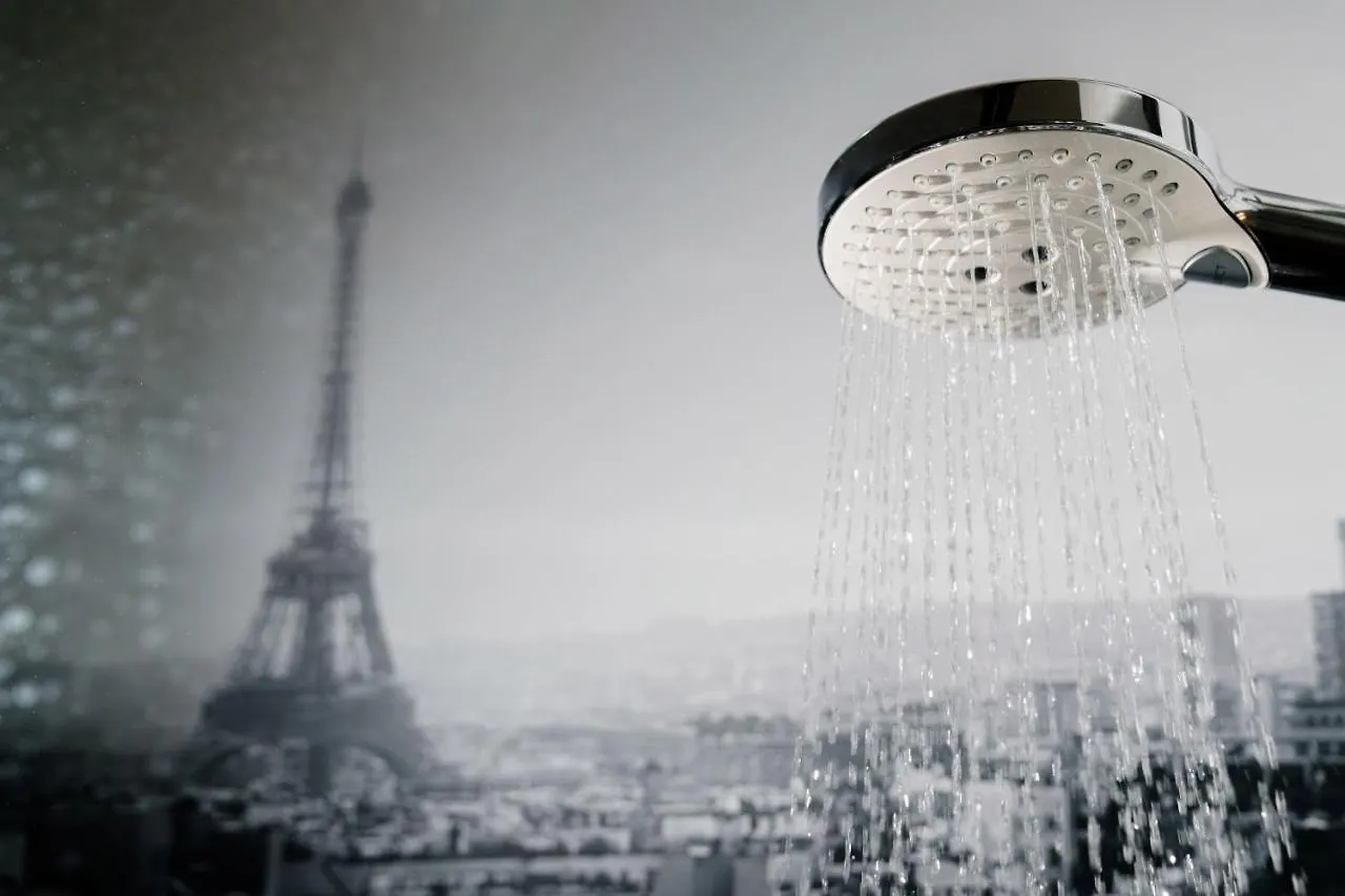 Campanile Prime 19 - La 3* Paris