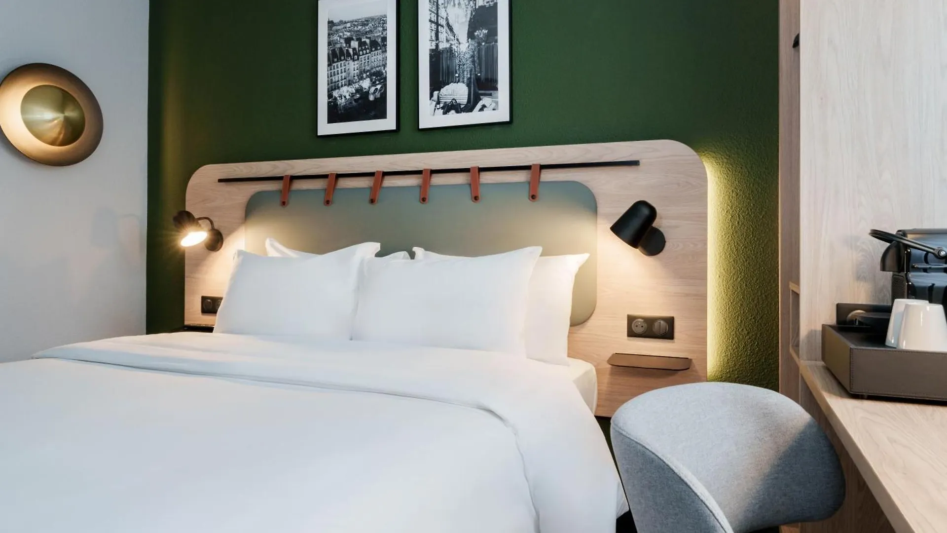 Campanile Prime 19 - La Hotel