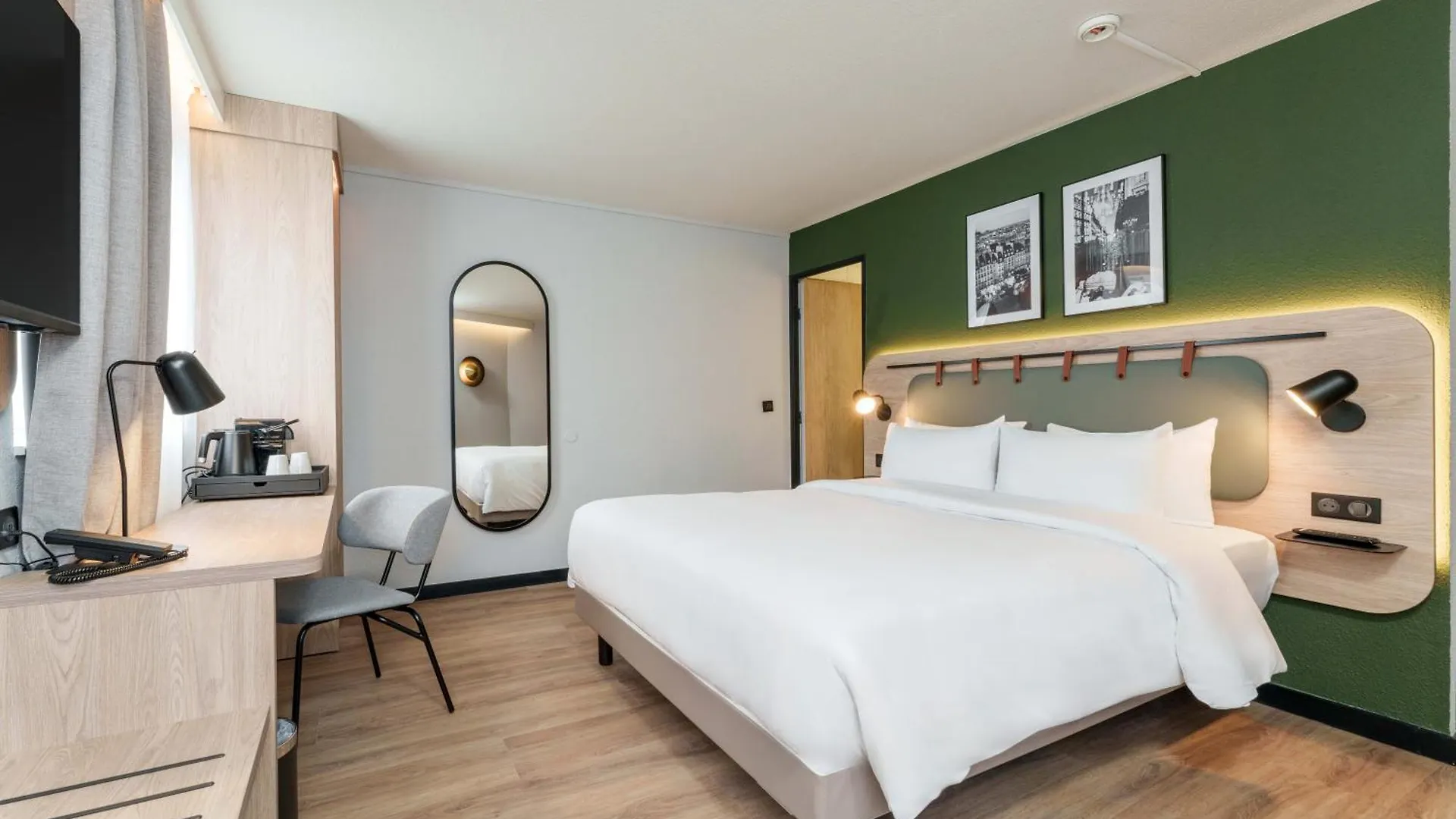 Campanile 19 - La Hotel Paris