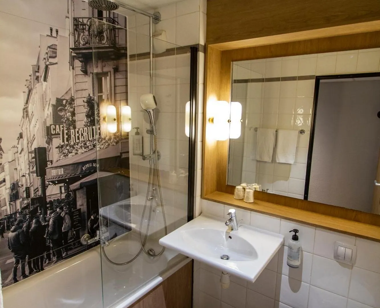 Hotel Campanile Prime 19 - La Paris